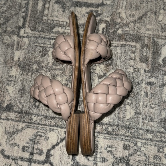 Steve Madden Spain Sandals in Taupe - Picture 6 of 7